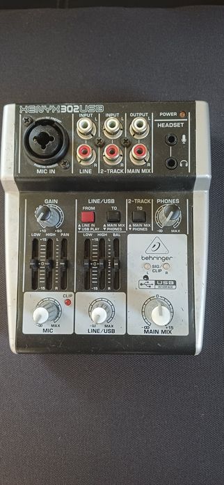 Interface Behringer  xenyx 302 usb