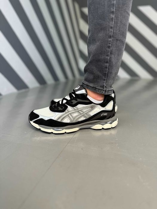 Кросівки Asics Gel-NYC Ivory/Clay Grey II (41)