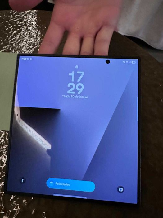 Samsung Z Fold 7 _ 512GB