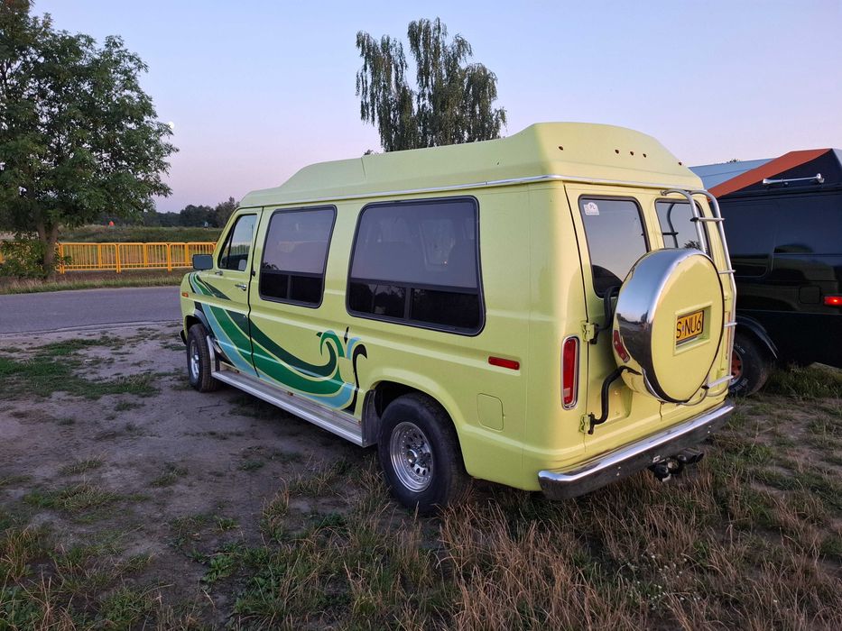 Ford Econoline 5.0 Benzyna