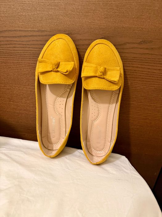 Sapatos sabrinas 38 e 39