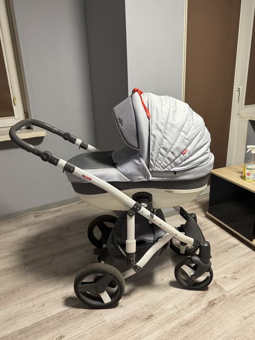 Wozek dzieciecy szaro biały Adamex