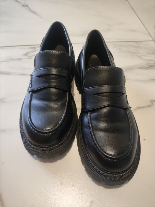 Шкіряні туфлі демісезон