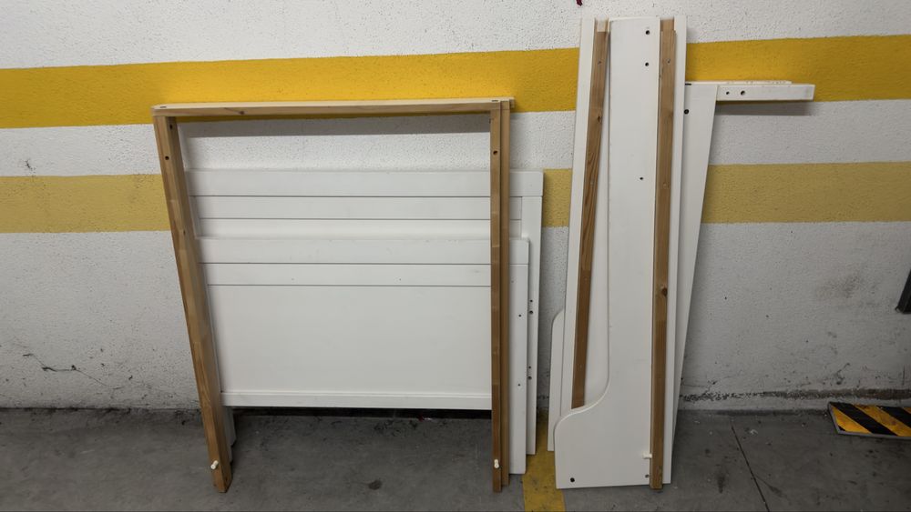 Cama branca IKEA SUNDVIK  80x200 cm