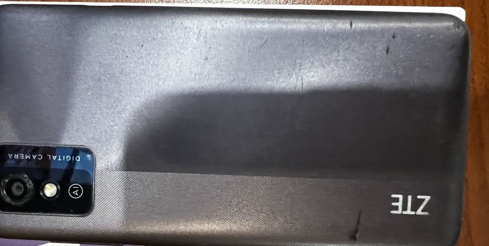 Телефон смартфон ZTE Blade