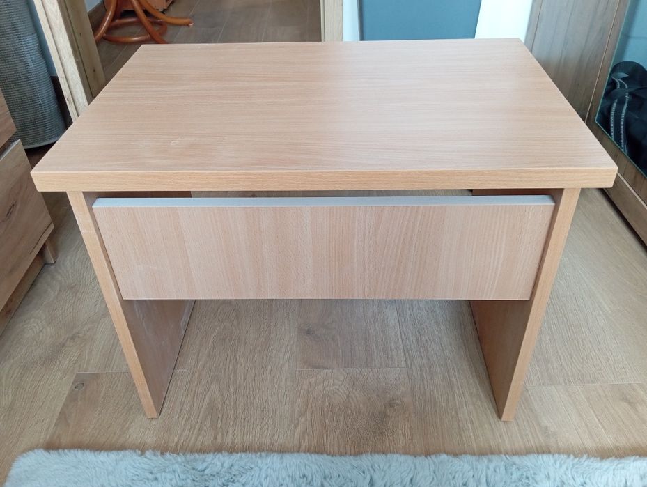 Stolik mały 62x42