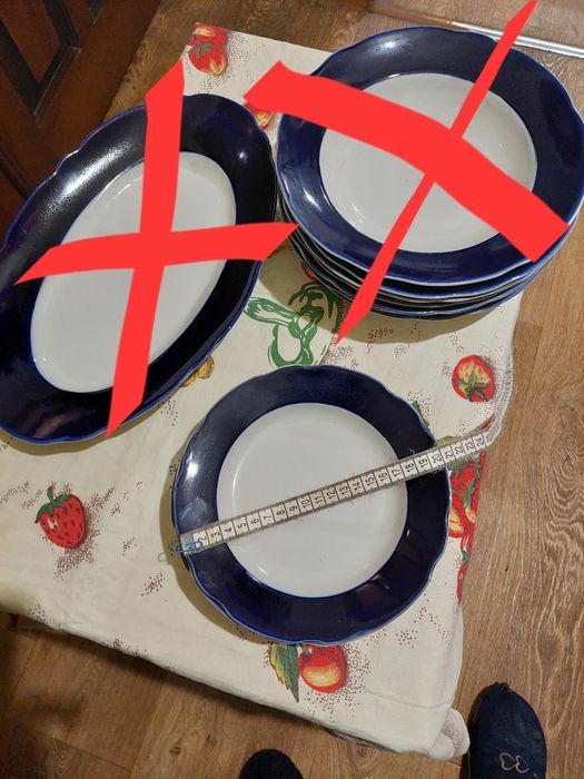 Набір тарілок нові