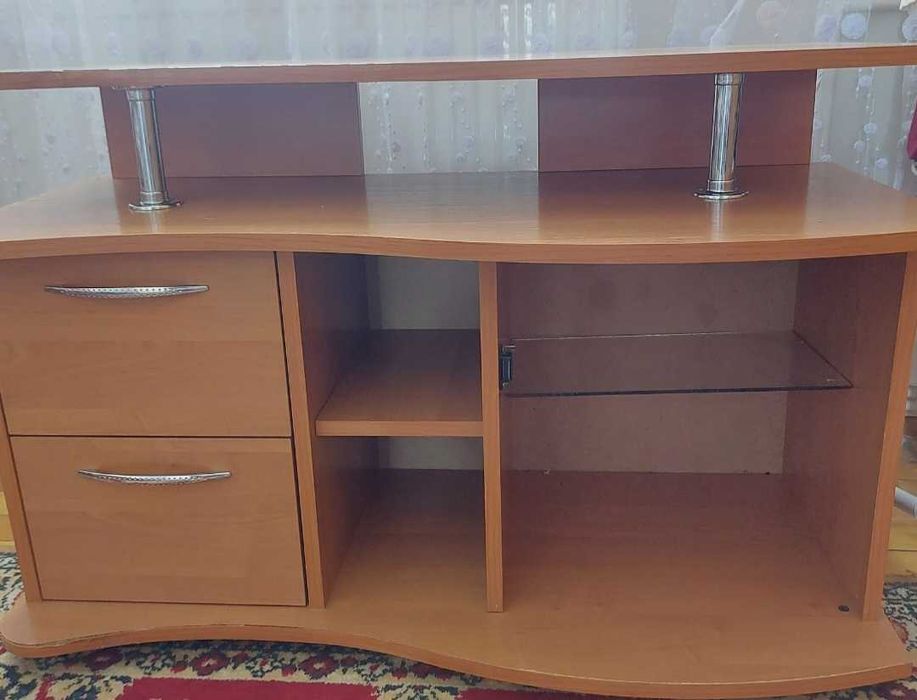 Тумба під телевізор
