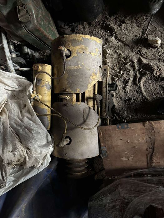 Насос вакуумний вр8