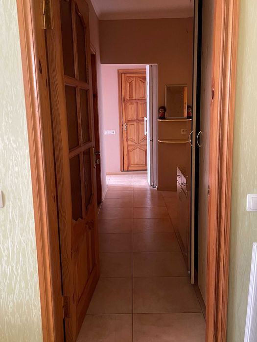 Здається  двух кімнатна  квартира масив Радужний