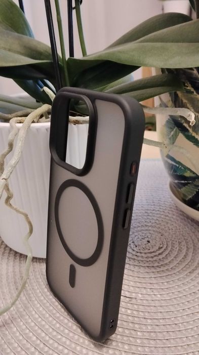 Etui/Case/Plecki do iPhone 15 Pro
