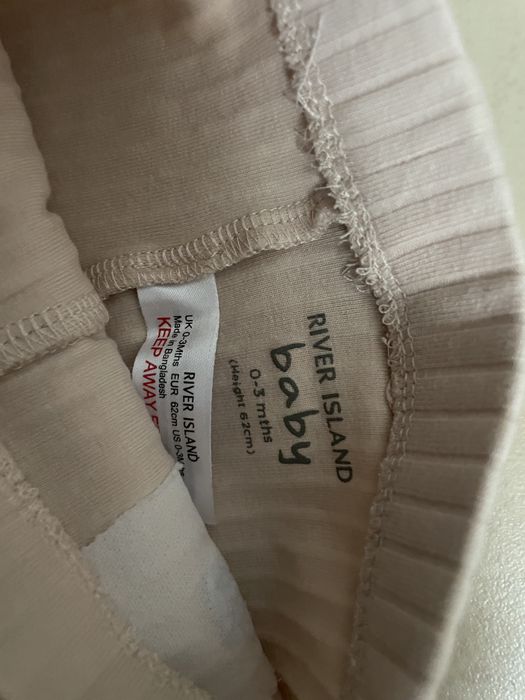 River Island komplet dla dziewczynki prazkowane legi panterka centki