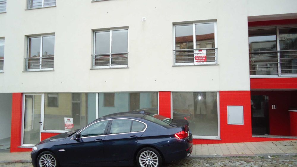 T0 à Avenida Fernão de Magalhães