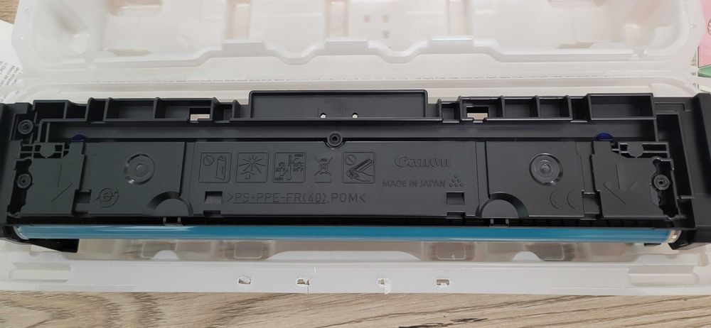 Canon toner czarny  cartridge 067
