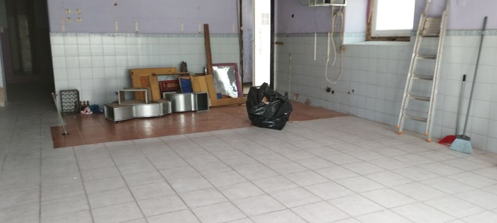 Alugo espaço para café