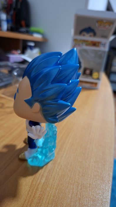 Funko Pop Animation Dragon Ball Vegeta Powering Up Edição Limitada Chase
Produto Oficial Licenciado.