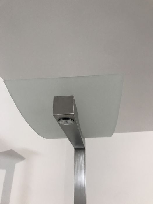 Candeeiro alto em inox/mármore/vidro