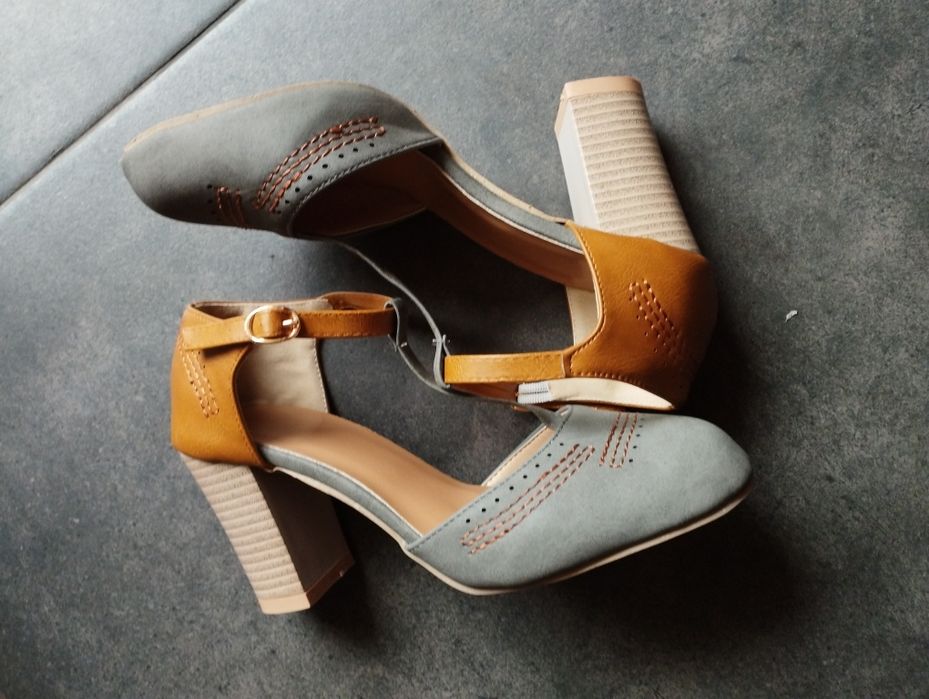Sapato T36 Novos