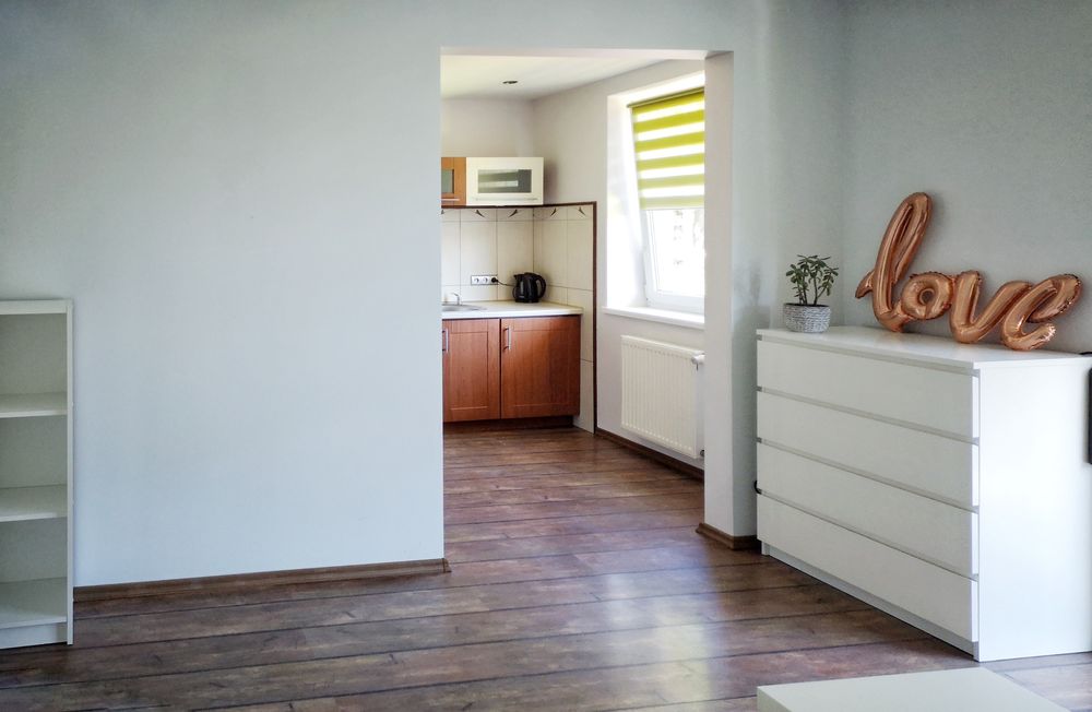 Kawalerka z balkonem w Cieplicach do wynajęcia