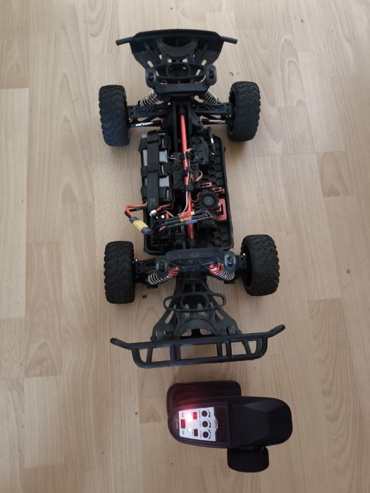 Samochód RC jjrc c8826 1/10