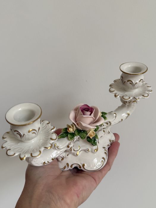 Porcelanowy  świecznik Volkstedt Kammer