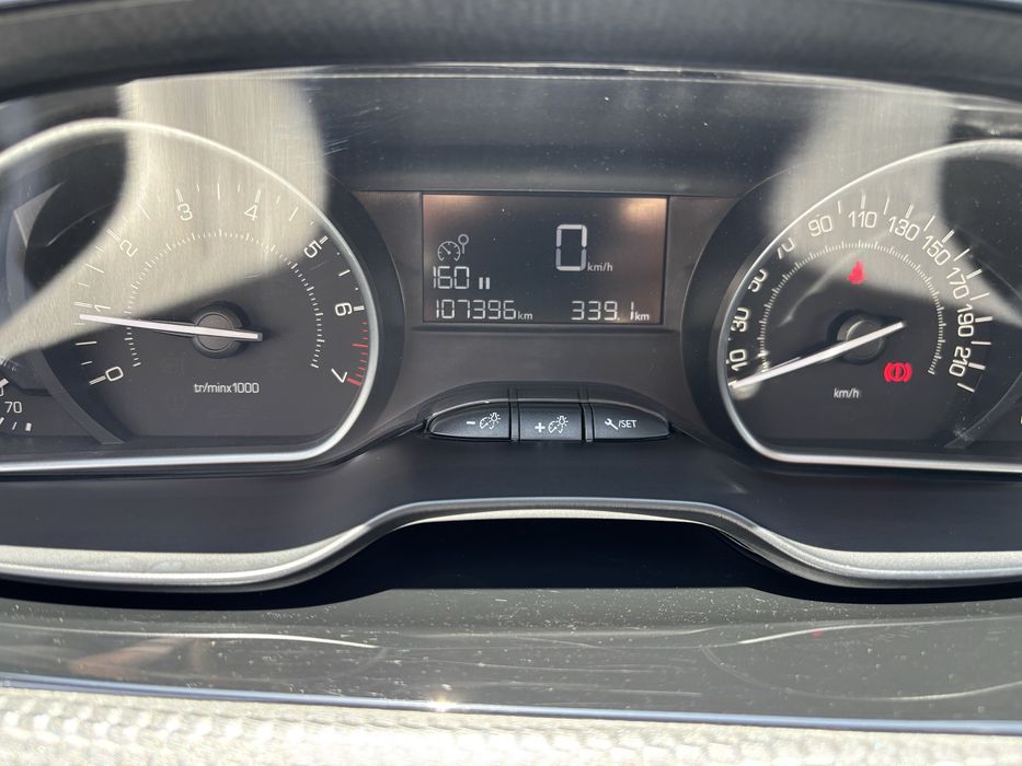 Peugeot 2008 Pack  Signature