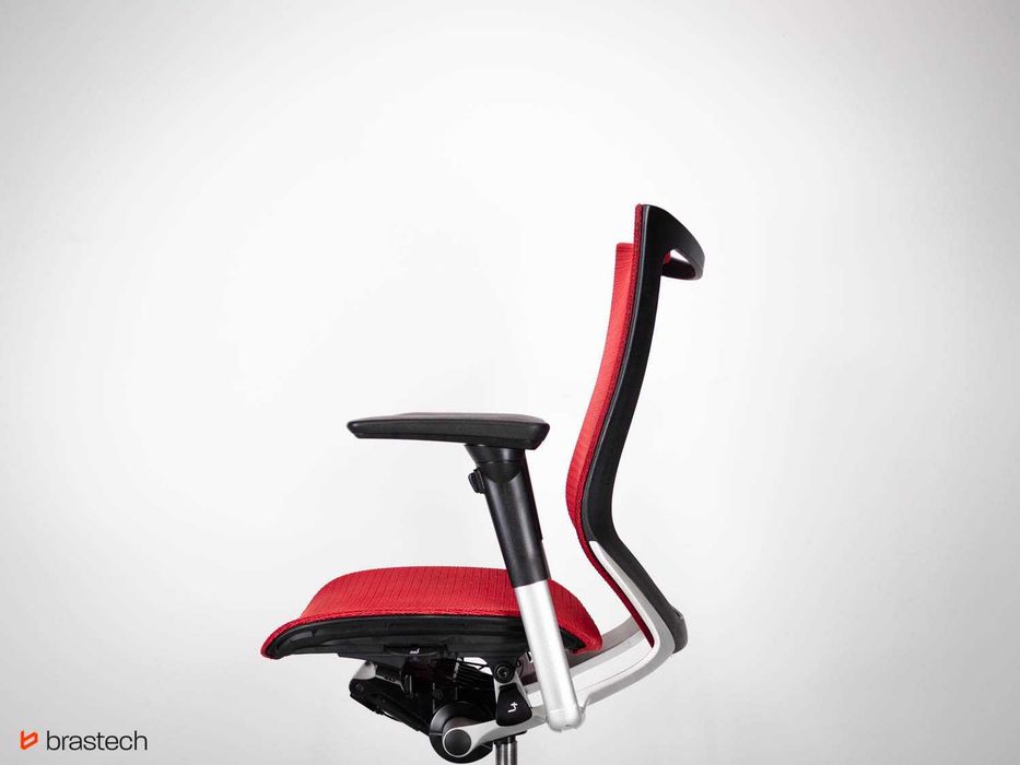 Fotel ergonomiczny Okamura CP Baron DARMOWA DOSTAWA Poleasingowy