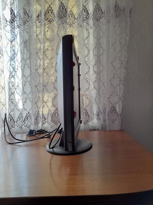 Монітор Phillips 190S