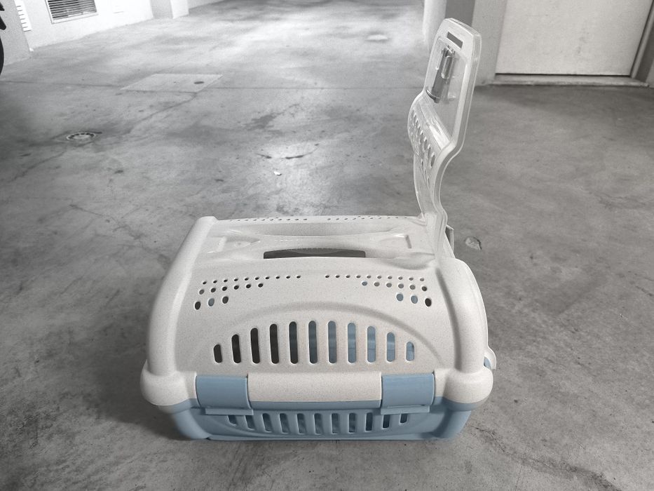 Transportadora para cão ou gato - NOVA nunca usada