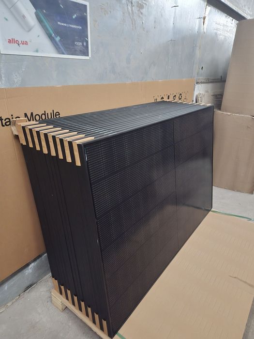 Сонячні панелі Longi Solar