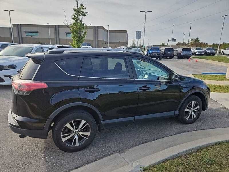 2017 Toyota RAV4