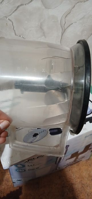 Блендер 500v Delfa