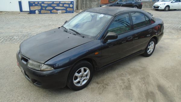 Para Peças Mitsubishi Carisma (Da_)