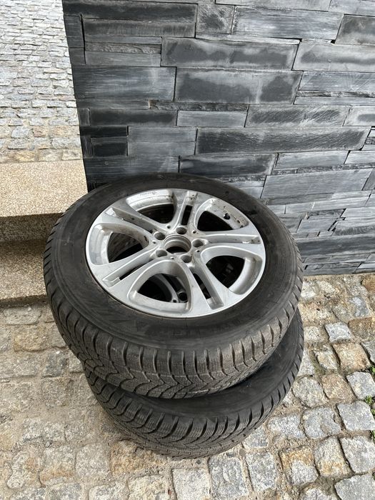 3 jantes mercedes com pneus