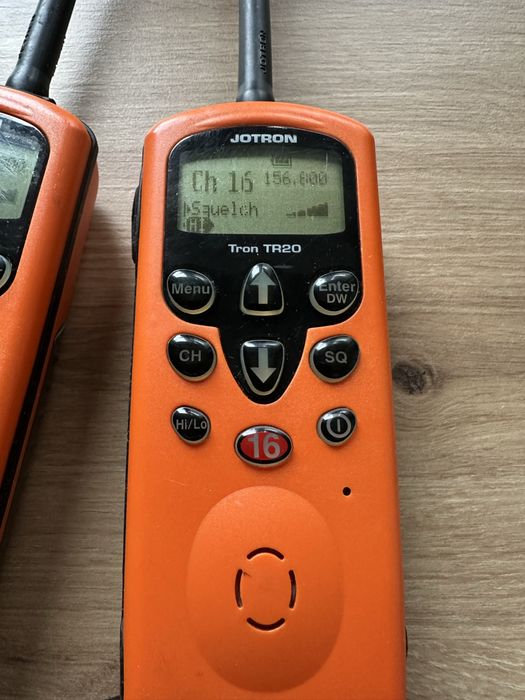 Radio morskie przenośne VHF Tron Tr20 z ladowarką