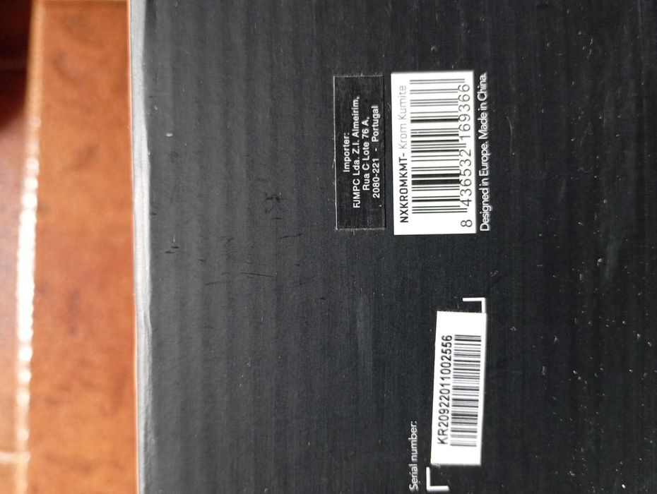 Comando Arcade / Fighting Stick Krom Kumite (Multiplataforma)