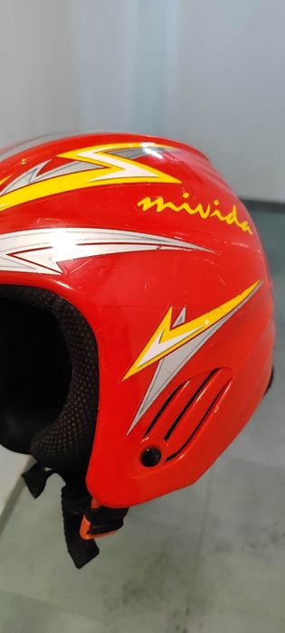 Kask dziecięcy narciarski