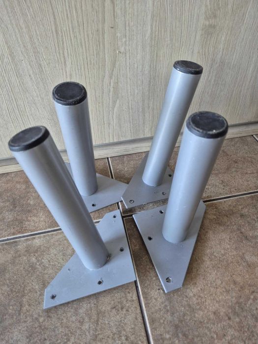 sprzedam nogi do łóżka do stelażu