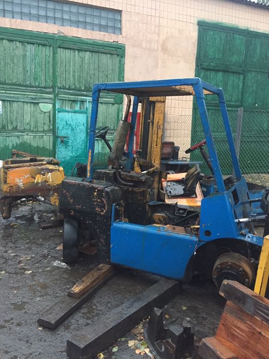 Противовес, рама, шасси, мачта Балканкар ДВ1792 та інші...