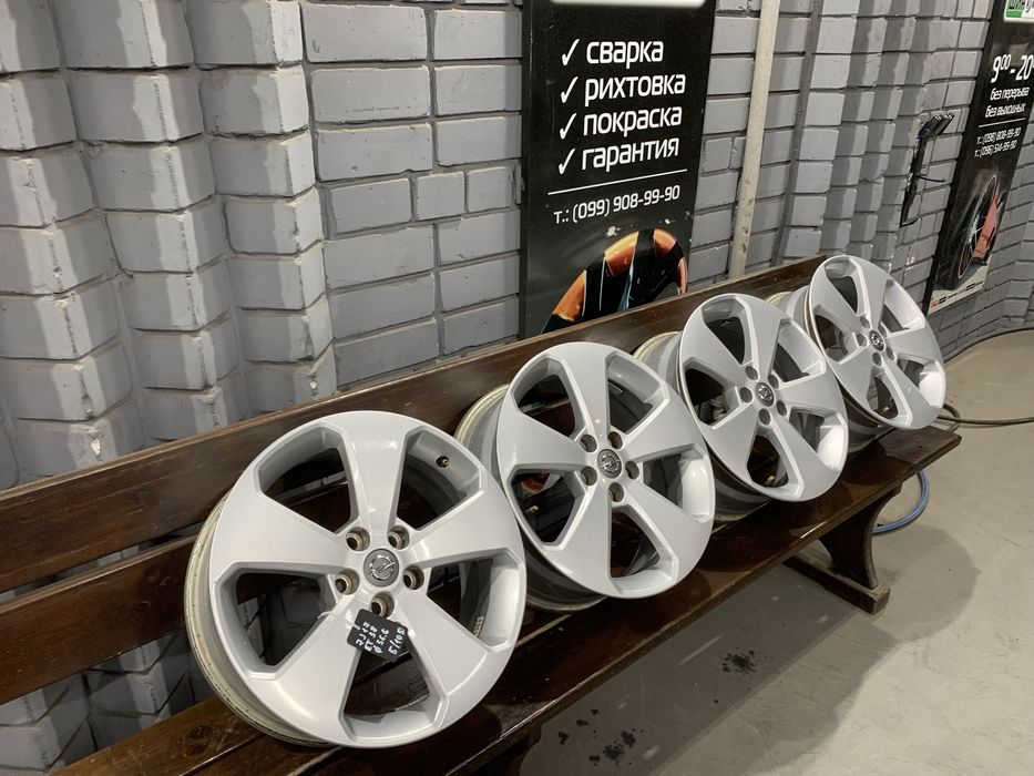 99 Оригинальные литые диски GM 5/105 R17 et 38 85396384