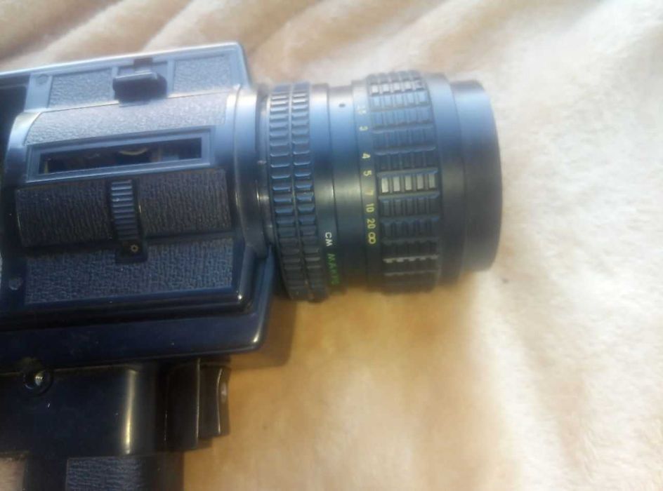 Кинокамера Зенит Кварц-8XL видеокамера в родном чехле