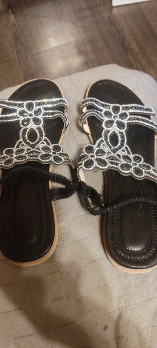 Sandały damskie nowe