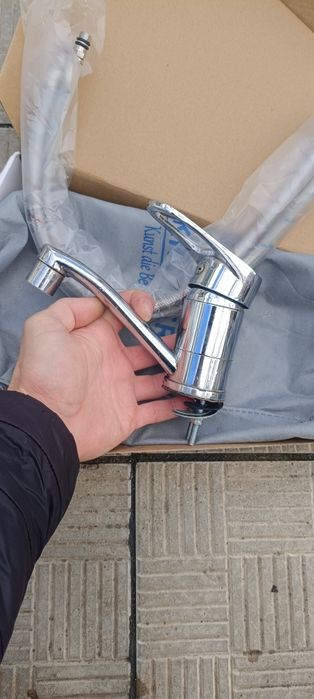 Змішувач,крак,на кухню,ванну