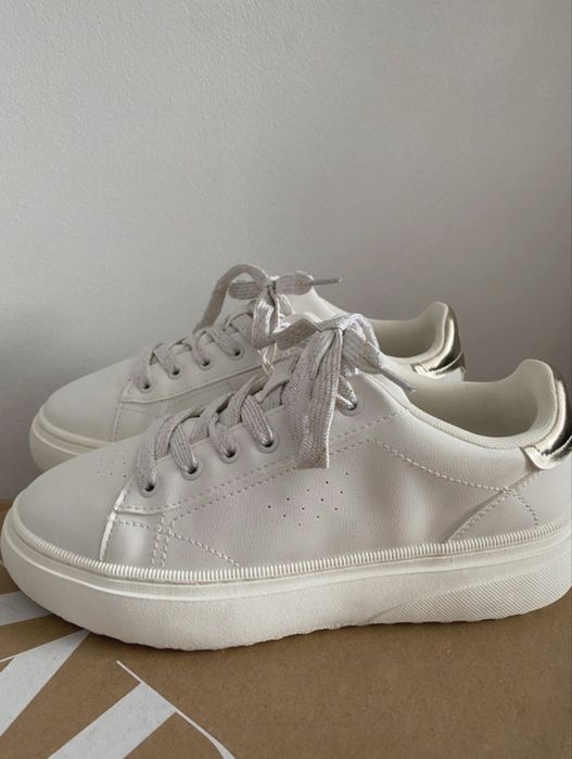 Buty sneakersy białe Zara