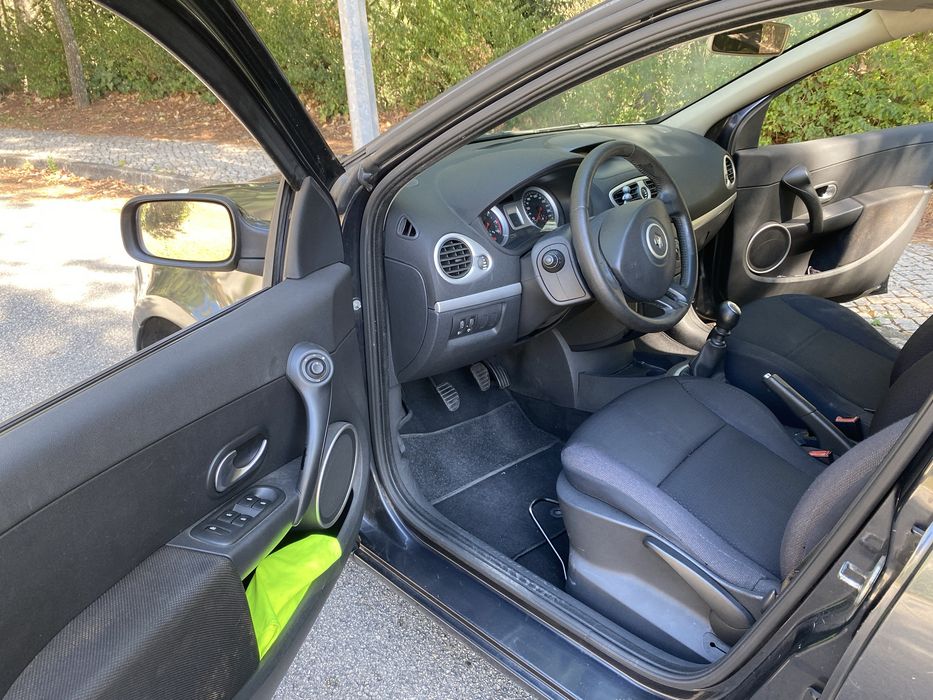 Renault Clio III 1.5 dCi 106 cv, versão rara, caixa de 6 velocidades