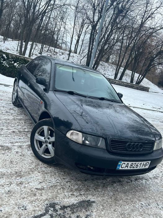 Ауді а4 б5  1.8Т