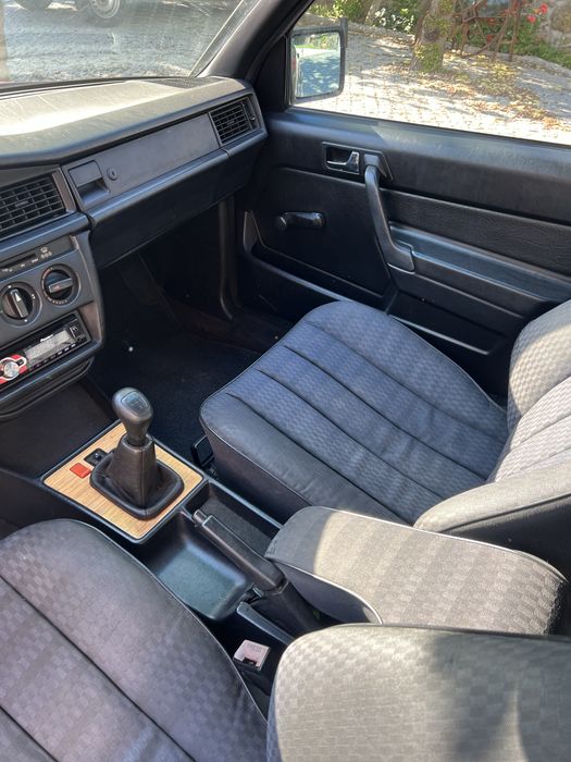 Mercedes-Benz 190d 2.0