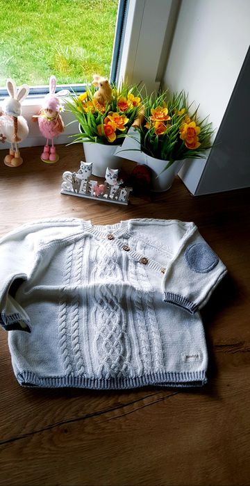 Sweterek newbie piekny jak nowy R. 86 roczek sesja itp..