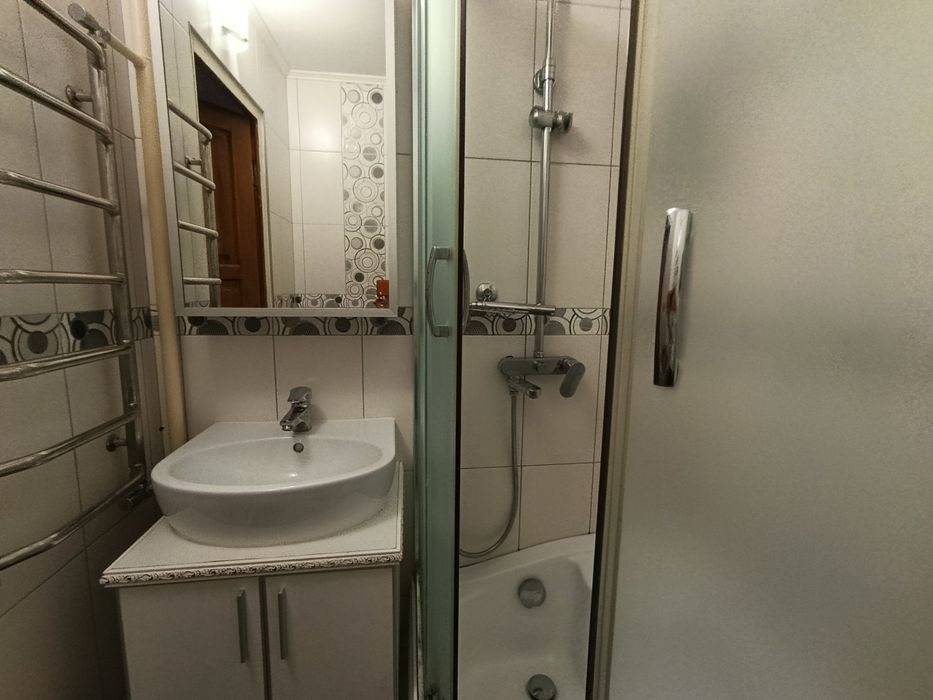 Файна 1-кімнатна  квартира