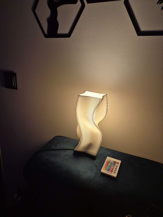 Lampa lampka nocna nowoczesna Dekoracja 3D Dekoracje świąteczne wazony
